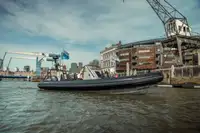 Bateau pneumatique semi-rigide à vendre