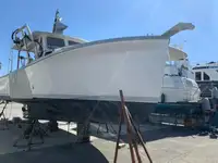 Navire de transformation de poisson à vendre