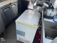 Ponton à vendre