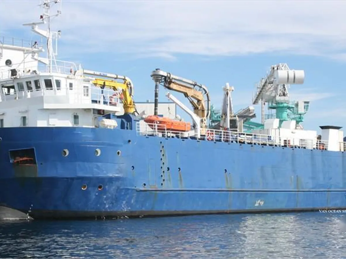 Navire frigorifique à vendre