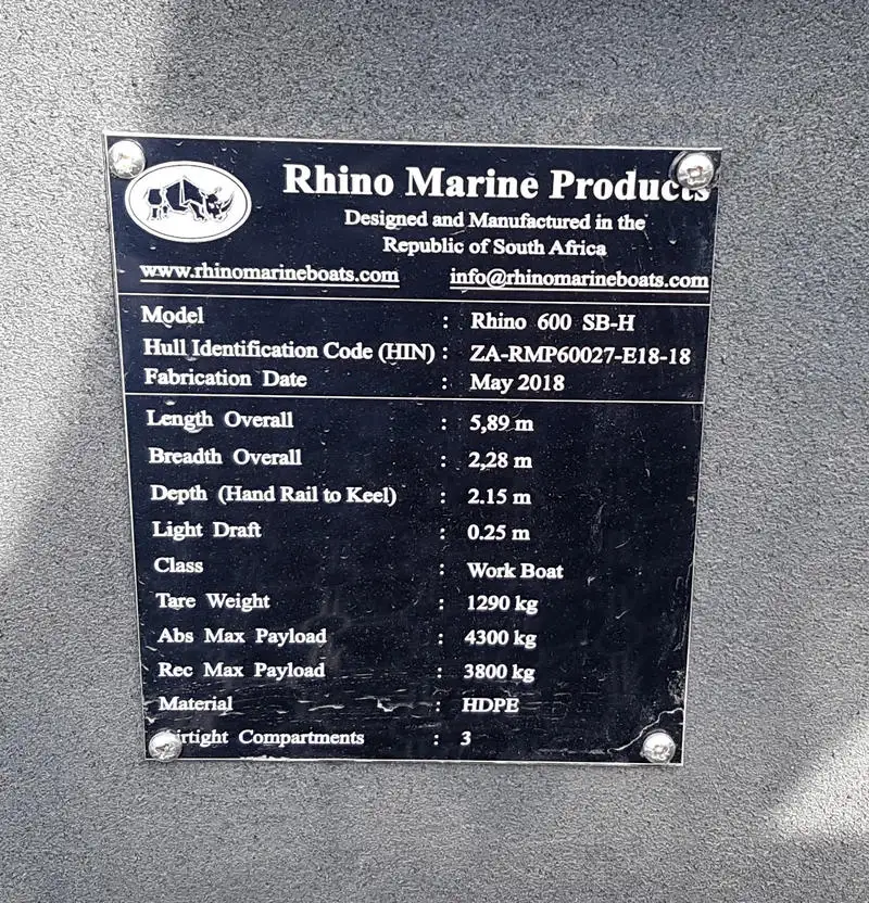 Navire porte-conteneurs à vendre