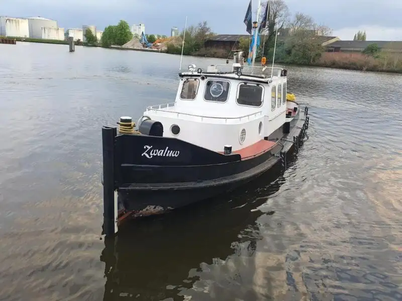 Remorqueur à vendre