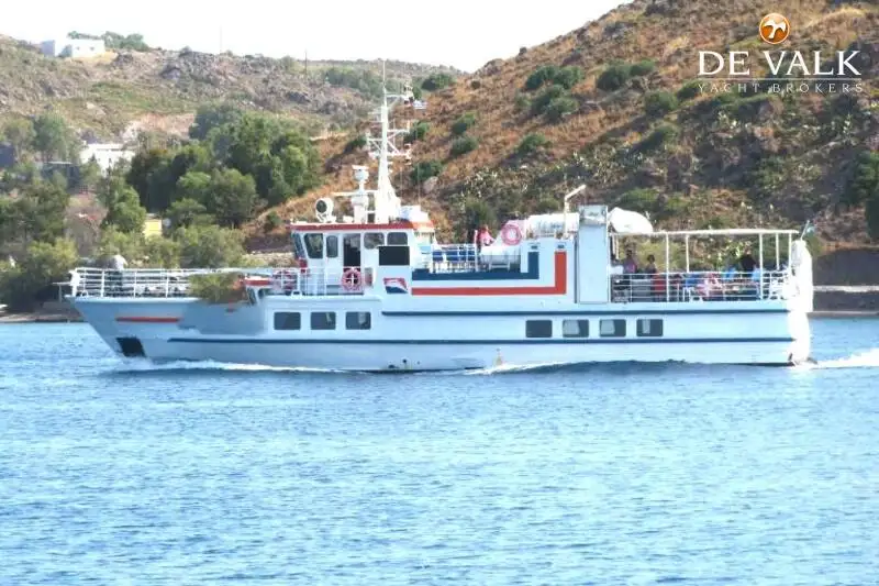 Navire-ferry à vendre