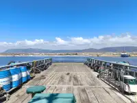 Navire d'approvisionnement à vendre
