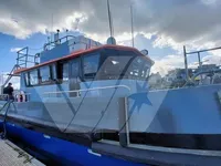 Navire d'arpentage à vendre