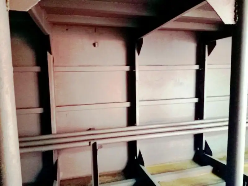 Navire de débarquement, citerne à vendre