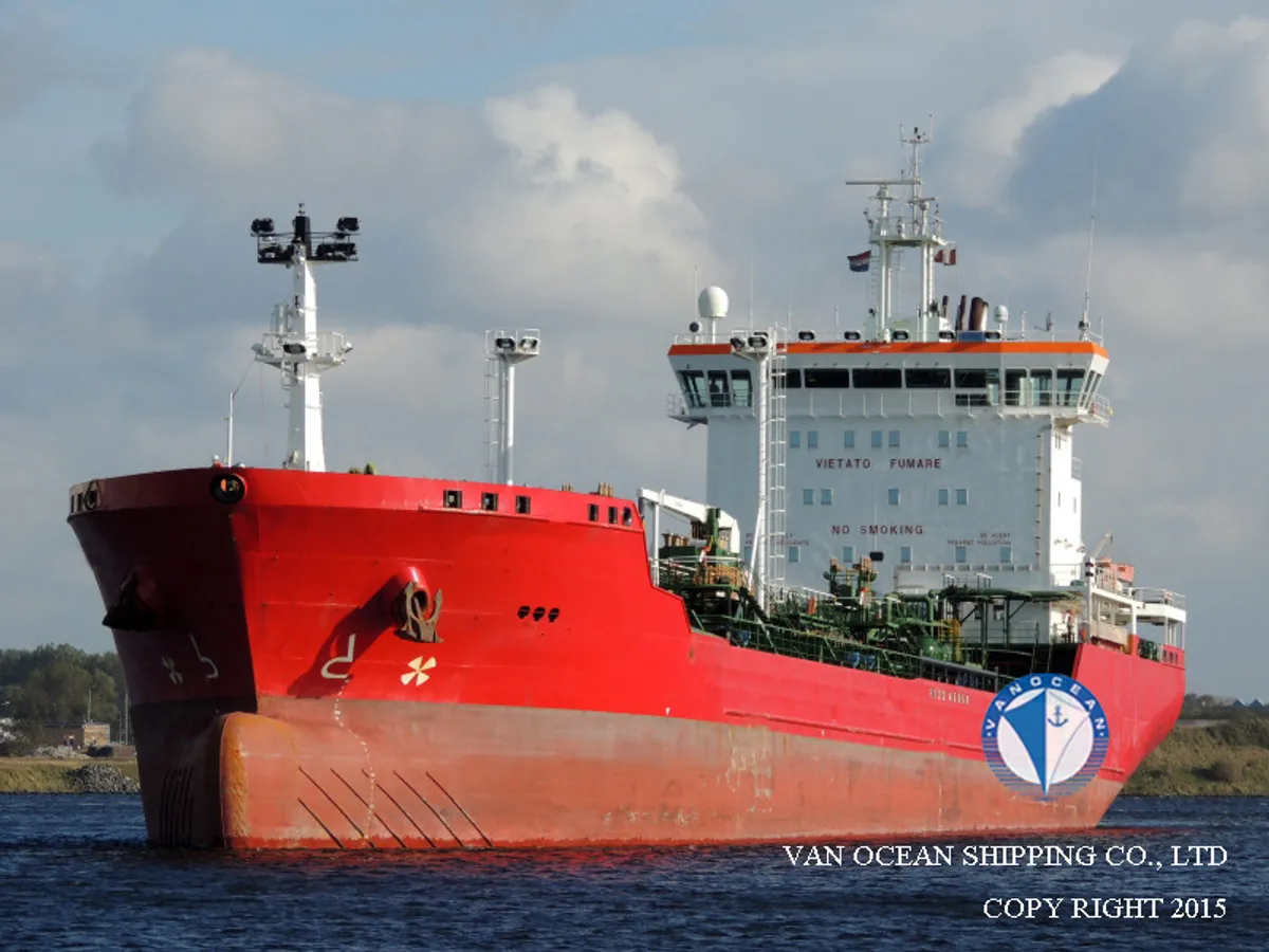 Pétrolier / chimiquier à vendre