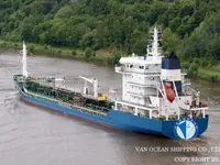 Pétrolier / chimiquier à vendre