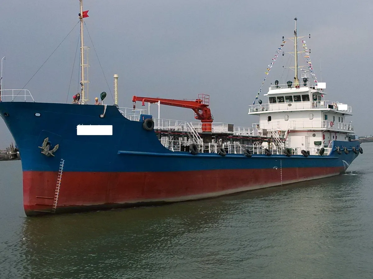 Pétrolier / chimiquier à vendre
