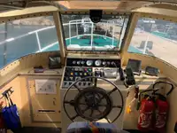 Bateau pilote à vendre
