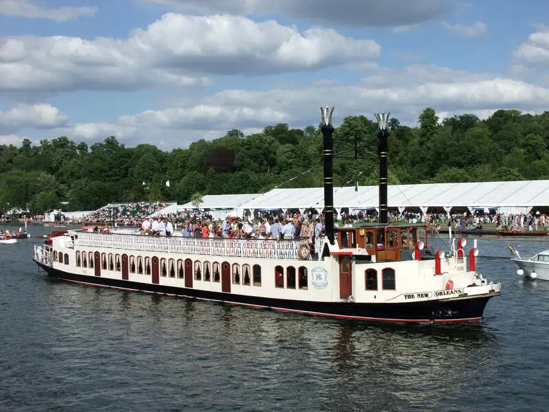 Navire-ferry à vendre