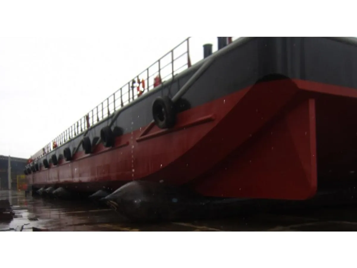 Péniche à vendre