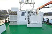 Bateau-pompier à vendre