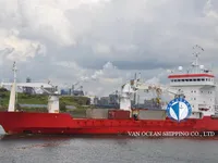 Navire frigorifique à vendre
