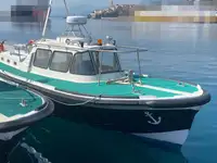 Bateau pilote à vendre