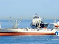 Navire frigorifique à vendre