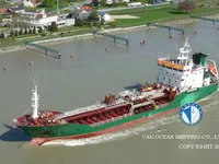 Pétrolier / chimiquier à vendre