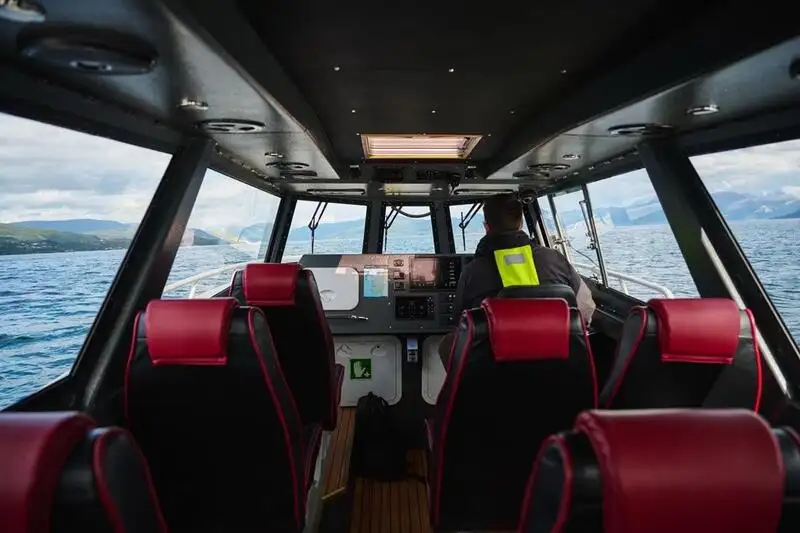 Bateau patrouilleur à vendre