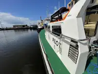 Bateau pilote à vendre