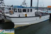 Bateaux de travail à vendre