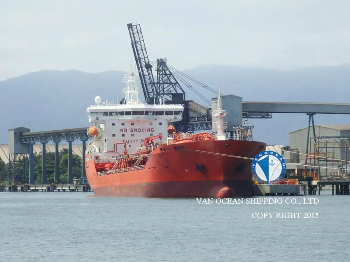 Pétrolier / chimiquier à vendre