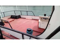 Bateaux de travail à vendre