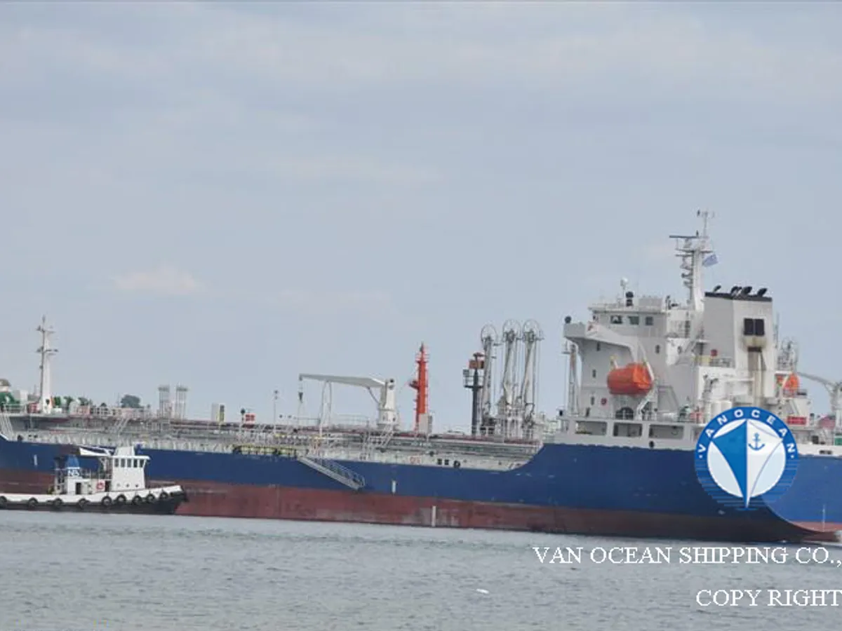 Pétrolier / chimiquier à vendre
