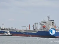 Pétrolier / chimiquier à vendre
