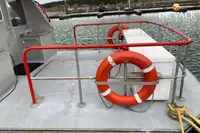 Bateau de transport d'équipage à vendre