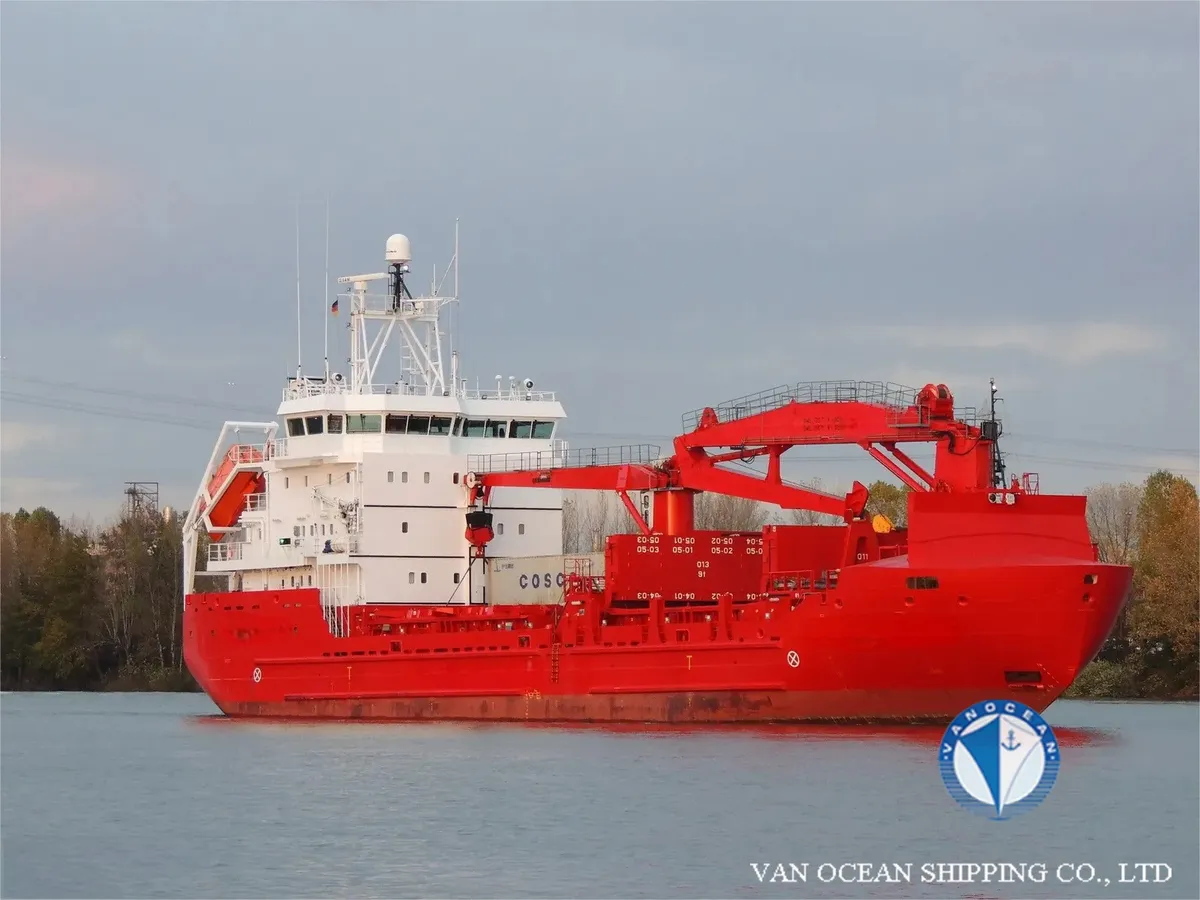 Navire frigorifique à vendre