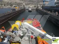 Navire d'approvisionnement à vendre