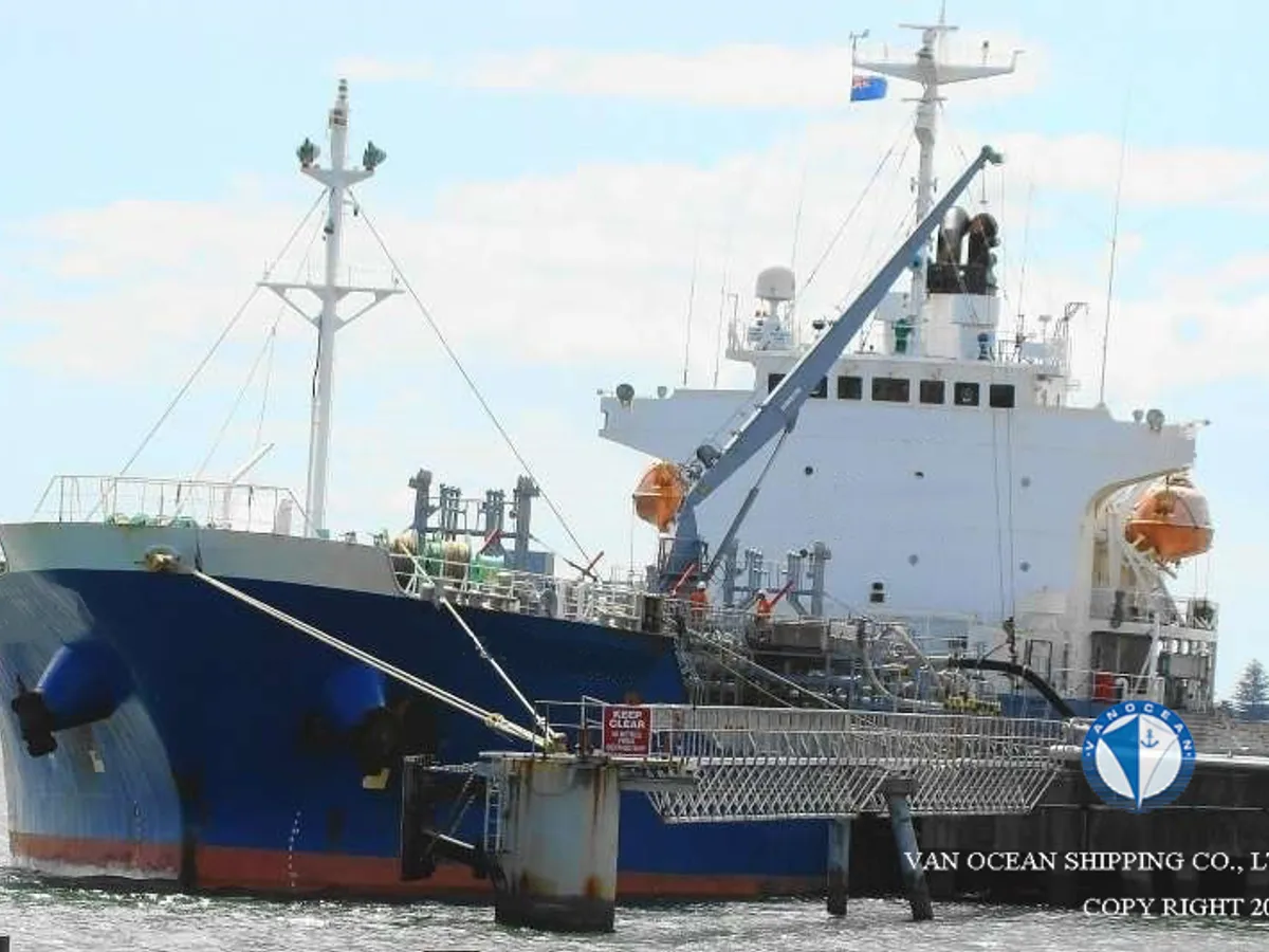 Pétrolier / chimiquier à vendre