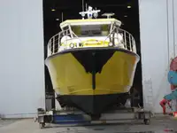 Bateau patrouilleur à vendre