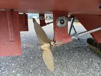 Bateaux de travail à vendre