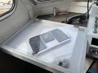 Bateau patrouilleur à vendre