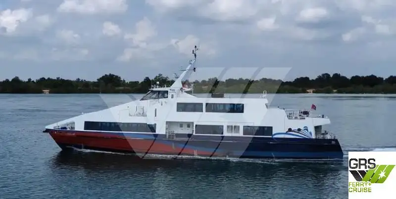Navire de passagers à vendre