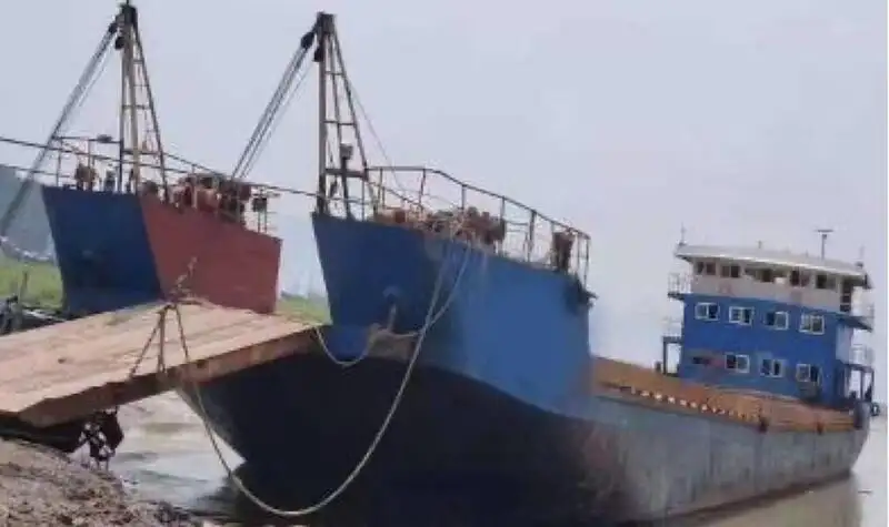 Péniche à vendre