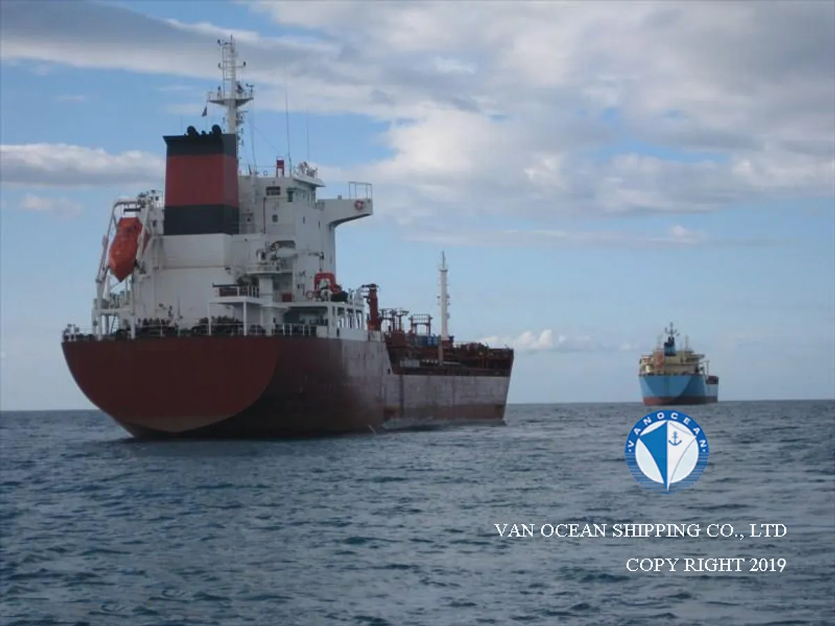 Pétrolier / chimiquier à vendre