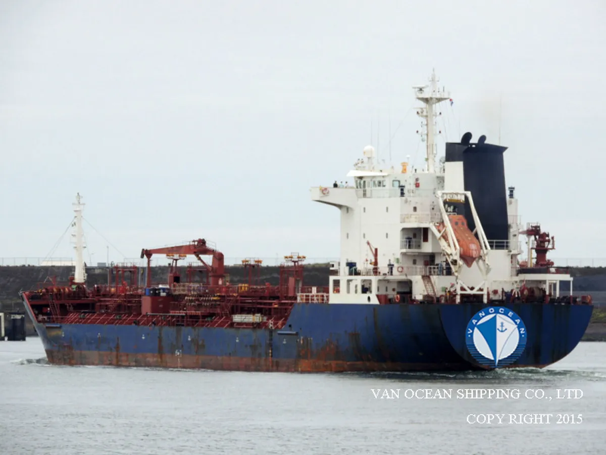 Pétrolier / chimiquier à vendre