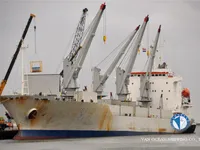 Navire frigorifique à vendre