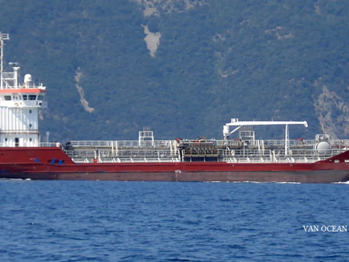 Pétrolier / chimiquier à vendre