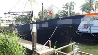Chalutier à vendre