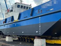 Navire porte-conteneurs à vendre