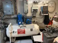 Navire de ravitaillement rapide (FSV) à vendre