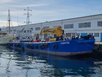 Bateaux de travail à vendre