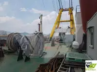Navire grue à vendre