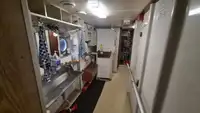 Navire d'approvisionnement à vendre