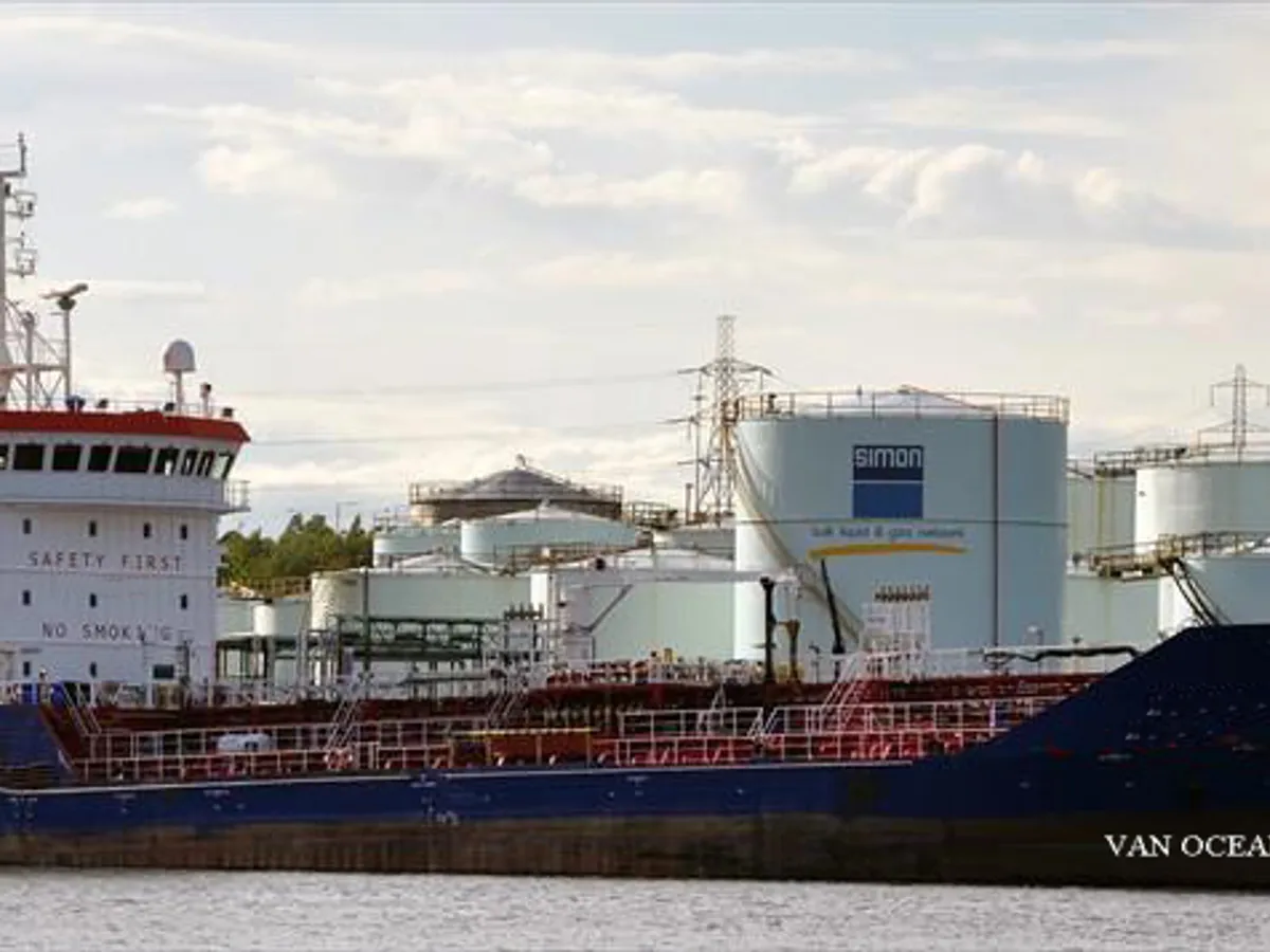 Pétrolier / chimiquier à vendre