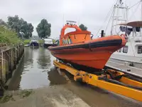 Bateau pneumatique semi-rigide à vendre
