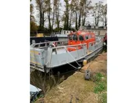 Bateaux de travail à vendre